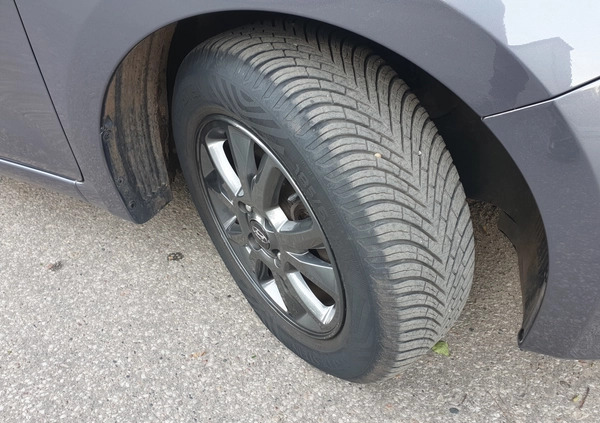Hyundai i20 cena 34900 przebieg: 88000, rok produkcji 2017 z Szamotuły małe 667